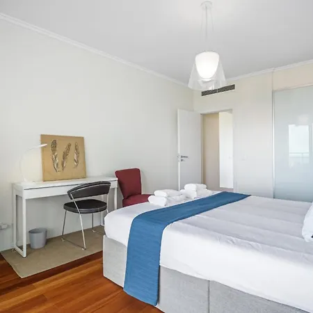 Appartement Monumental - By Wehost Madeira