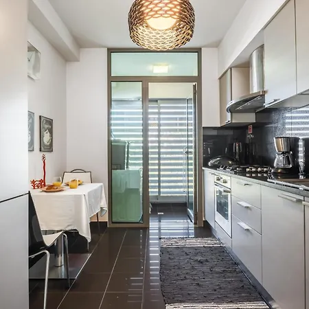 Monumental - By Wehost Madeira * Funchal (Madeira)