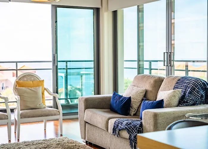 Appartement Monumental - By Wehost Madeira *