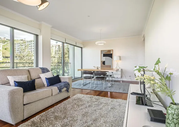 Appartement Monumental - By Wehost Madeira *